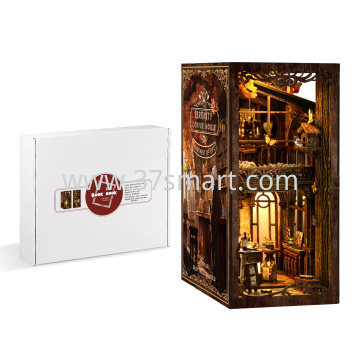 DIY Serenity Coffee House Book Nook with LED BV02-012 Blister
